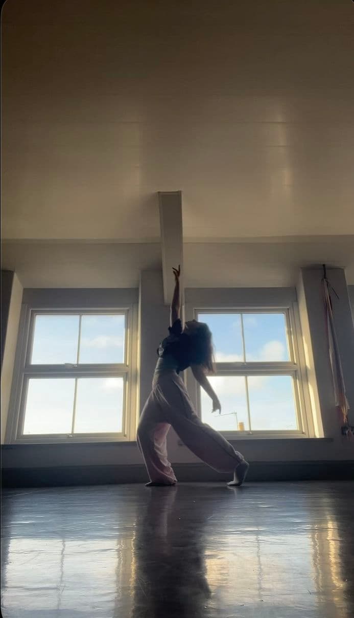 Bollywood Dance Workshop with Anoushka